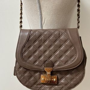 Marc Jacobs Baroque Taupe leather shoulder bag, quilted design, HTF COLOR, gorg!